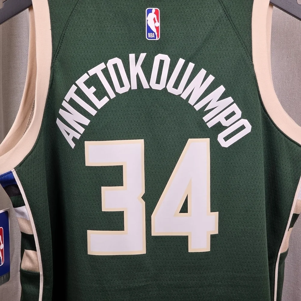 Nike NBA Giannis Antetokounmpo Milwaukee Bucks Youth L 14/16 Jersey NWT